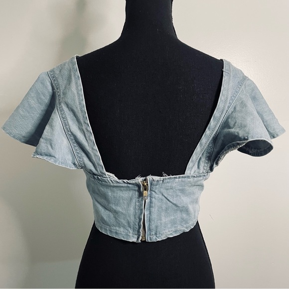 prettylittlething | flared sleeve blue denim crop top - Picture 9 of 13